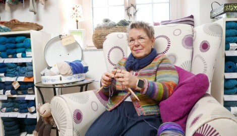 Seit mehr als 35 Jahren bin ich mit Leib und Seele der Wolle verfallen“, sagt Claudia Donabauer, ...