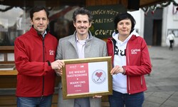 Caritas-Wien-Direktor Klaus Schwertner, Gastro-Obmann Thomas Peschta und „Gruft“-Hausherrin ...