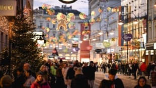 Maria Empfängnis nimmt im Handel eine Sonderrolle ein. Geschäfte wie auf der Landstraße in Linz ...