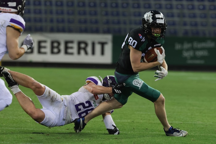 Die Dragons (am Ball Moritz Dunglerd) erben den Titel 2025.
