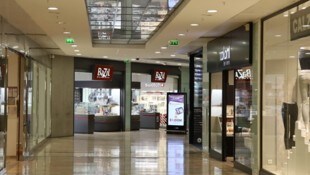 Ein zunächst harmlos wirkender Streit zwischen zwei Frauen eskalierte zu einem wilden ...