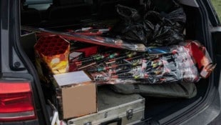 Die genaue Klassifizierung und Herkunft der Rakete sind noch Gegenstand der Ermittlungen.