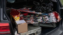 Die genaue Klassifizierung und Herkunft der Rakete sind noch Gegenstand der Ermittlungen.