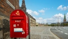 Das Onlinegeschäft wächst stark, darum steht die traditionelle Briefzustellung in Dänemark vor ...