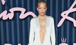 Multitalent Rita Ora ist Österreichfan und kommt erneut für ein Sommer-Konzert nach Wien.
