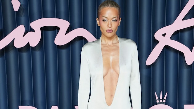 Heiß, heißer, Rita Ora. Beim Donauinsel Open Air 2026 wird der Pop-Star ordentlich einheizen.