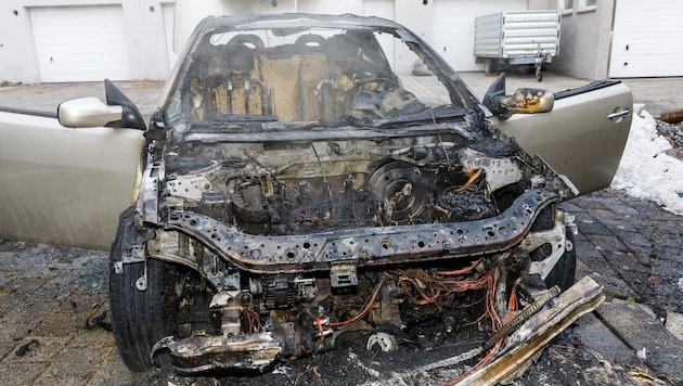 Das Auto war nicht mehr zu retten.