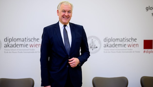 Von London, über St. Pölten und Rom nach Wien. Eichtinger sammelte alleine in den vergangenen ...