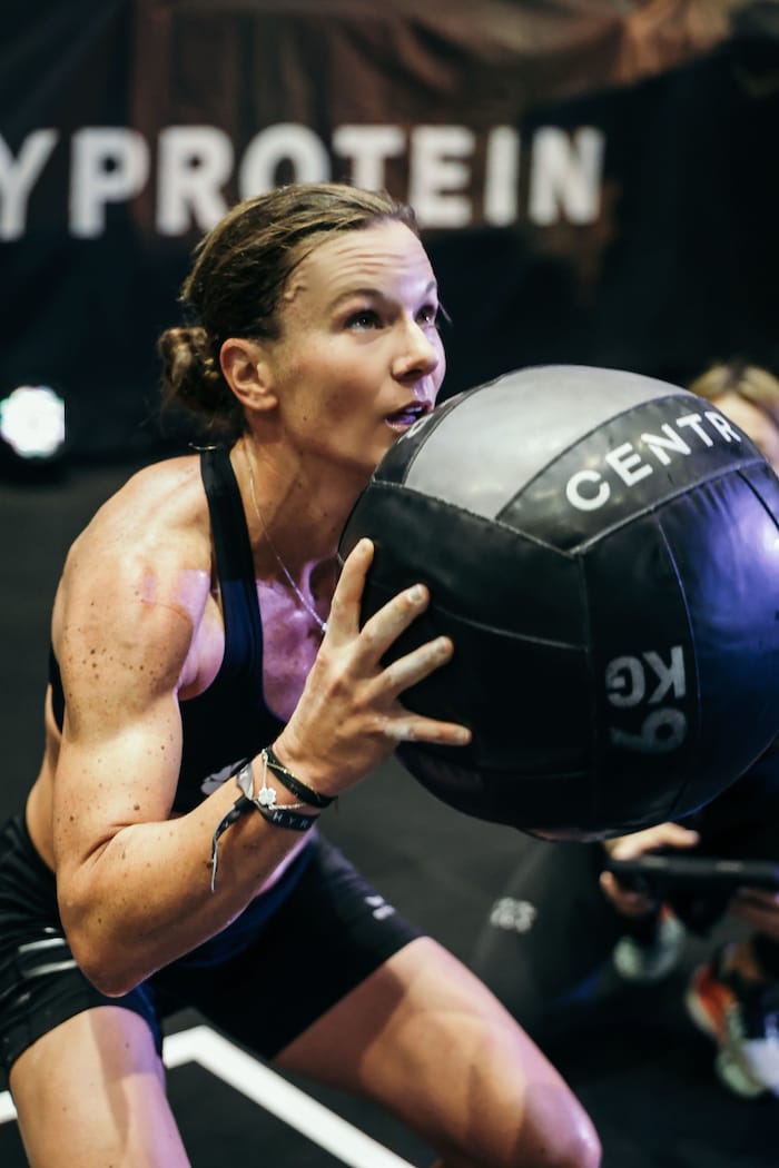 Tanja Stroschneider hatte bei ihrem ersten Hyrox-Rennen im Juni 2024 in Rimini besonders mit den ...