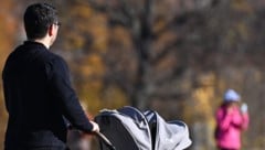 In 50 Jahren sind Männer und Frauen in der EU laut einem neuen Bericht komplett gleichberechtigt ...