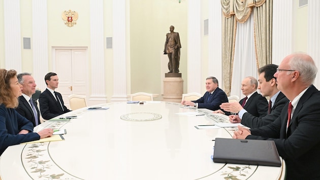 Keine Annäherung zwischen der russischen (rechts) und der US-amerikanischen Seite