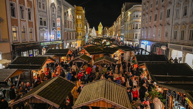 Die Welser Weihnachtswelt könnte heuer erstmals die Marke von einer Million Besuchern knacken.