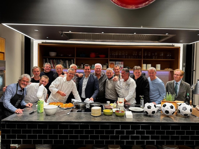 ... ließ man den netten Abend beim Schnitzelessen im Figlmüller ausklingen.