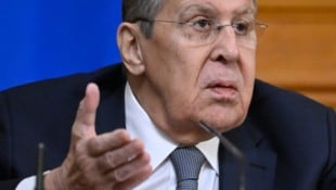 Russlands Außenminister Sergej Lawrow teilt gegen die OSZE, die Ukraine, Moldau und die ...