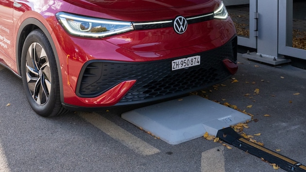 Tests unter realen Bedingungen ergaben einen Wirkungsgrad von rund 90 Prozent beim induktiven ...