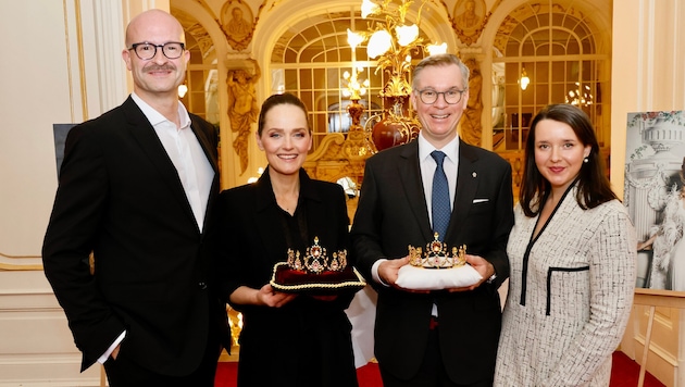 Organisator Bernd Pürcher, Designerin Eva Poleschinski, Juwelier Klaus Weikhard und ...