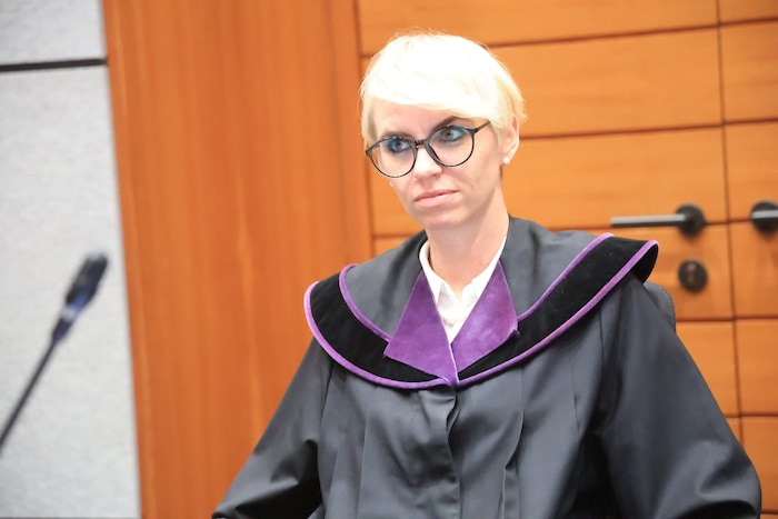 Richterin Andrea Wegscheider sprach die Frau schuldig.