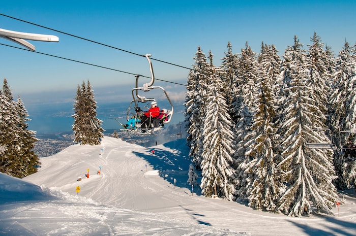 Ordentlich geschneit hat es am Bödele, sieben Lifte sind geöffnet.