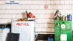 In Deutschland stehlen kriminelle Banden derzeit immer wieder alte Öle und Speisefette ...