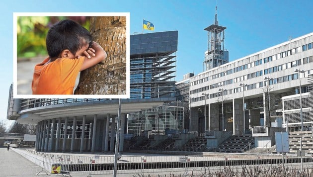 Im NÖ-Regierungsviertel in St. Pölten ist die Bestürzung groß. Ein Spitzenbeamter des Landes ...