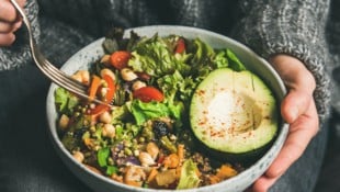 Die Wiener Bowl-Kette Poke Flow mit acht Standorten hat Insolvenz angemeldet (Symbolbild).