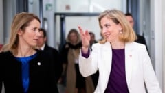 Von links: EU-Außenbeauftragte Kaja Kallas und Außenministerin Beate Meinl-Reisinger