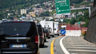Besonders in der Urlaubszeit sind Italiens Autobahnen stark überlastet.