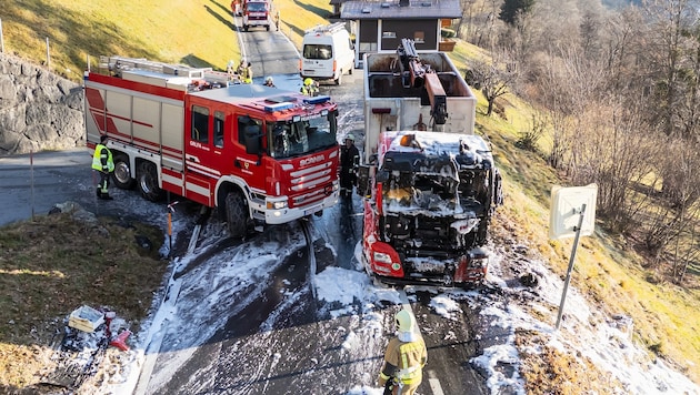Die Florianijünger löschten den Fahrzeugbrand.