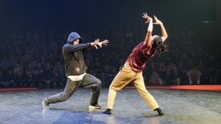 Das neue Tanzformat im Posthof: Die Leidenschaft zum Tanz lässt die Grenzen von Sprachen und ...