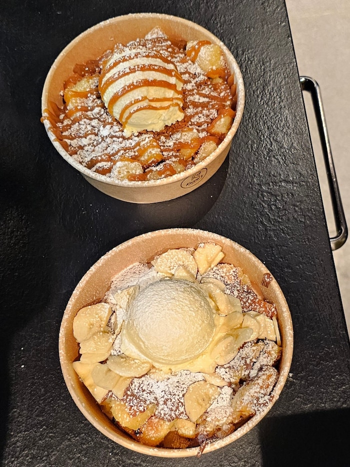 Mit Vanilleeis ist der Schmarrn besonders köstlich.