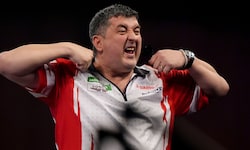 Mensur Suljovic steht in der nächsten Runde!