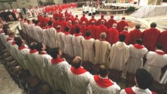 Der katholische Klerus bleibt männlich, Frauen werden weiterhin nicht als Diakoninnen ...