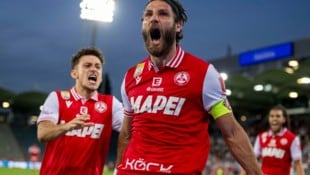 Daniel Maderner und Co. wollen den ersten Derbyseit seit über 19 Jahren bejubeln.