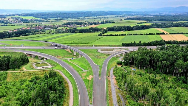 Umweltsünde oder nicht? Derzeit evaluiert das Gericht, ob die S8 im Marchfeld gebaut werden ...