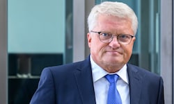 Klaus Luger zahlte das Geld aus seiner eigenen Tasche.