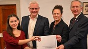 Einigkeit bei Budget 2026: Klubchefin Sánchez Pöll (Grüne), Bürgermeister Steiner (ÖVP), ...