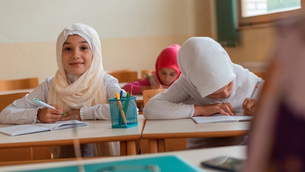Der Verfassungsgerichtshof hat Anträge gegen das Kopftuchverbot an Schulen aus einem formalen ...