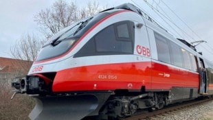 Nächster Vorfall in einem Zug im Bezirk Neusiedl am See: Im Bahnhof wartete die Polizei bereits ...