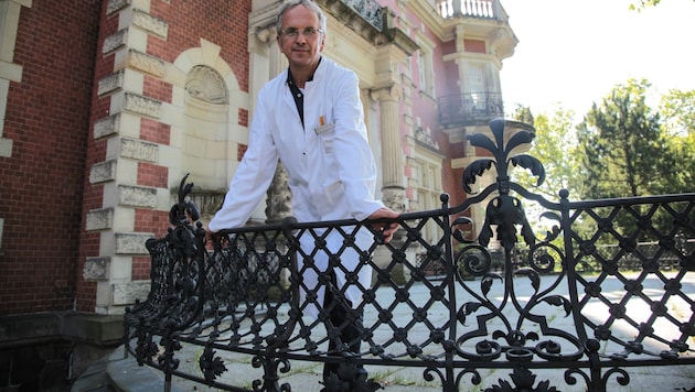 Prof. Andreas Michalsen is a researcher at the Charité hospital in Berlin.