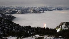 Die dichte Nebeldecke erschwerte den Einsatz.