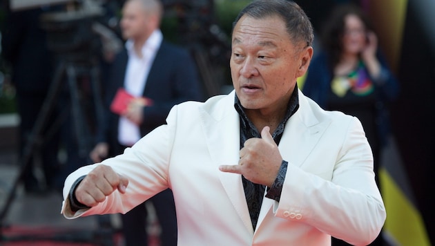 Fans trauern um „Mortal Kombat“-Star Cary-Hiroyuki Tagawa. Der Schauspieler starb im Alter von ...