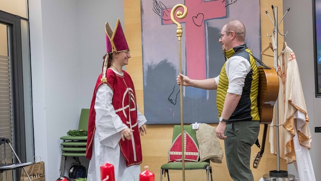 Auch Frauen sind als Nikoläuse willkommen.