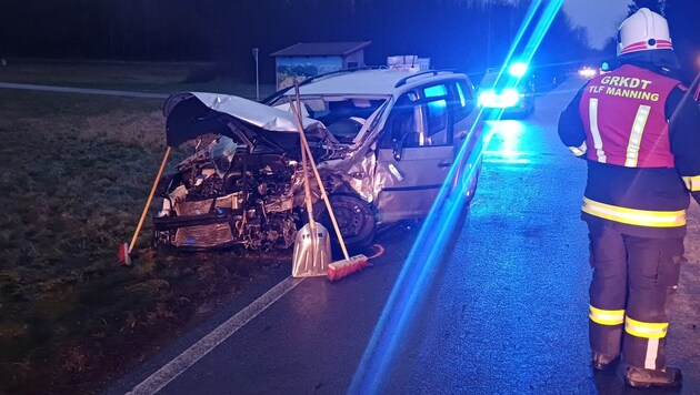 Der Lenker des VW hatte keine Chance.