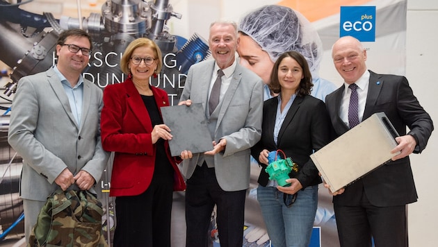 Michael Kitzmantel, Managing Director RHP-Technology GmbH, Landeshauptfrau Johanna Mikl-Leitner, ...