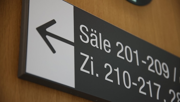 Strafprozess im Verhandlungssaal 208 des Landesgerichtes.