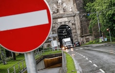 Im Neutor wird eine Zufahrt zu den Festspielhäusern errichtet.