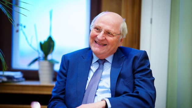 Im „Krone“-Gespräch erzählt der Chef des Fiskalrats über seinen Werdegang.