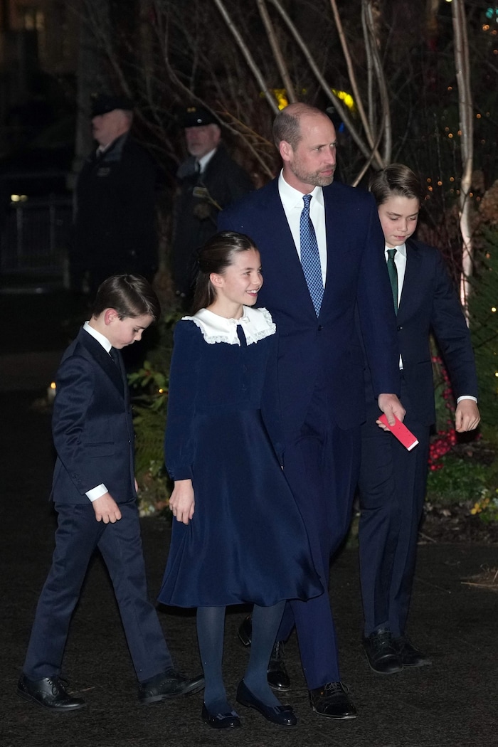 Prinz William mit den Kindern Prinz Louis, Prinzessin Charlotte und Prinz George.