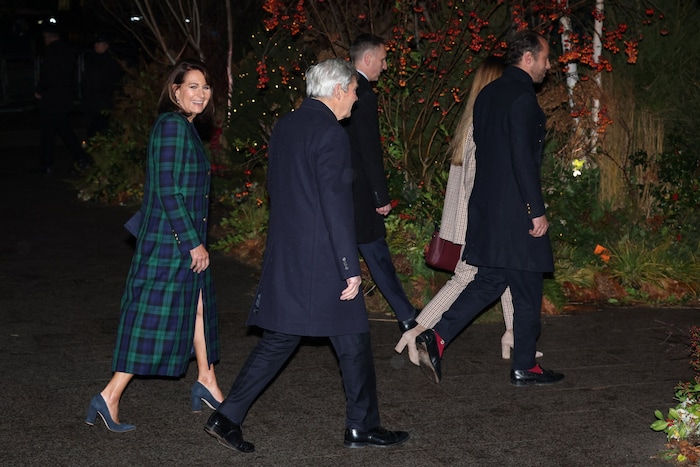 Carole und Michael Middleton sowie James Middleton mit Ehefrau Alizée bei ihrem gemeinsamen ...