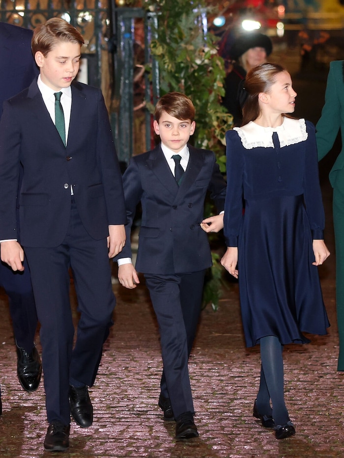 Auch sein Großvater König Charles ist bekannt dafür, gerne zweireihige Anzüge zu tragen.